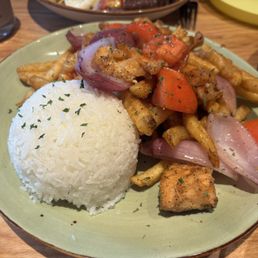 Saltado-salmon Belly
