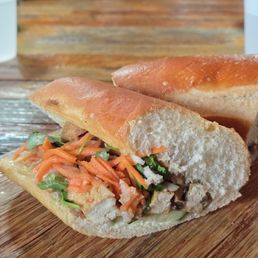 Gem Bahn Mi