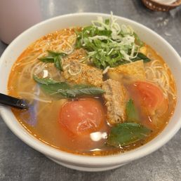 Bun Rieu