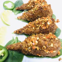 2 Lemongrass Drumsticks