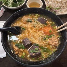 Bun Rieu