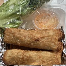 Chicken Egg Roll Bún