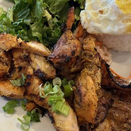 Grilled Chicken Vermicelli Plate