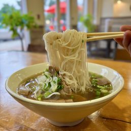 Rare Flank Pho