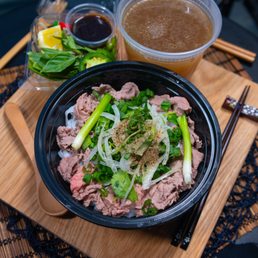 Chef's Special Flaming Pho Beef