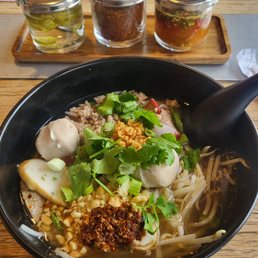 Flat Wide Rice Noodles