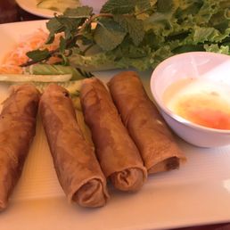 Cha Gio Chay - Vegetarian Egg Rolls