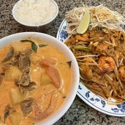 Roasted Duck Noodle Soup