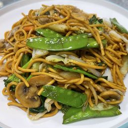 Combination Chow Mein-124.杂烩炒面