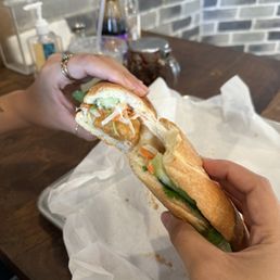 Buttered Herbs Prowns Sandwich