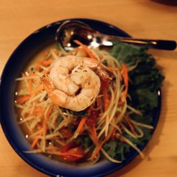 Papaya Salad Platter