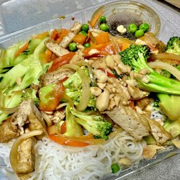 Veggie Vermicelli Noodles / Bún Chay