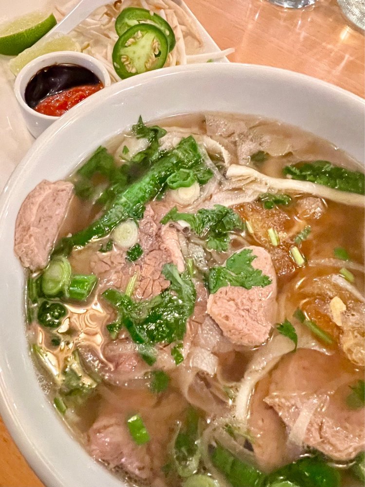 Beef Deluxe Pho