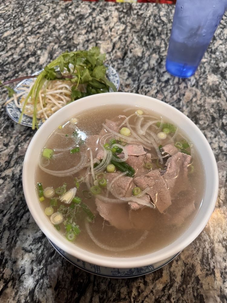 Pho Tai