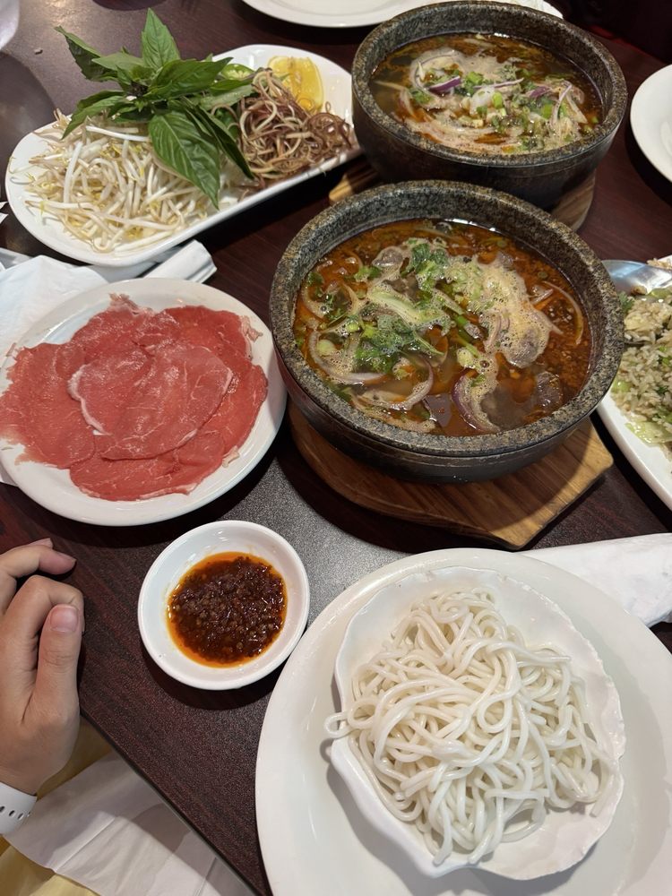 Hot Stone Bun Bo Hue