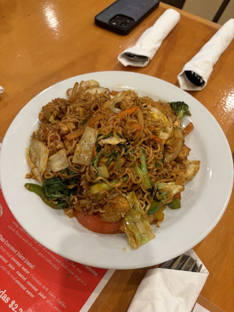 Stir Fried Spicy Mama Noodles Thai Brand