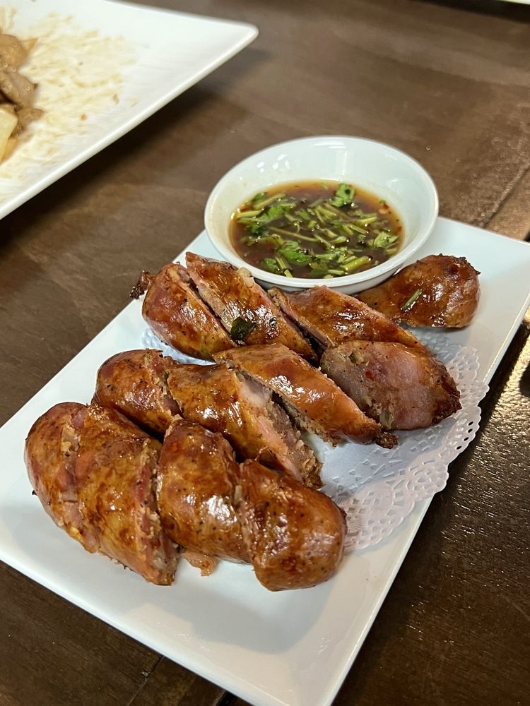 3 Lao Sausages