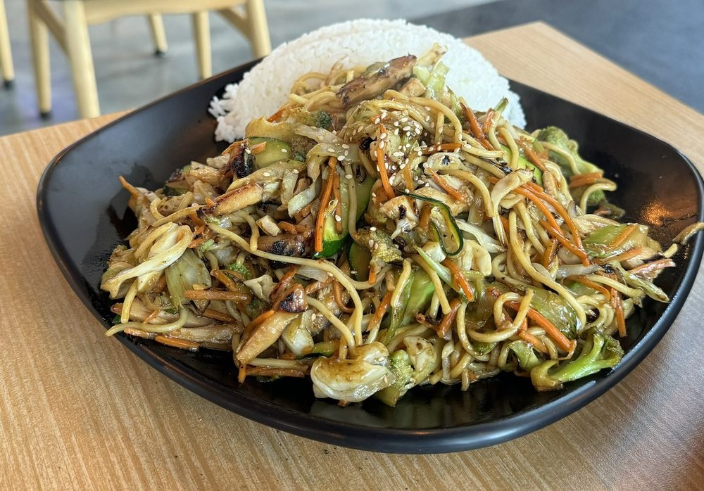 Chicken Yakisoba