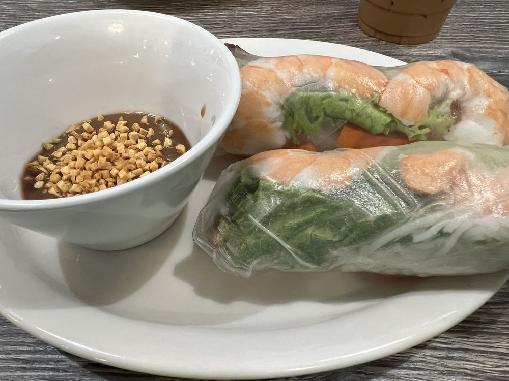 Fresh Salad Roll