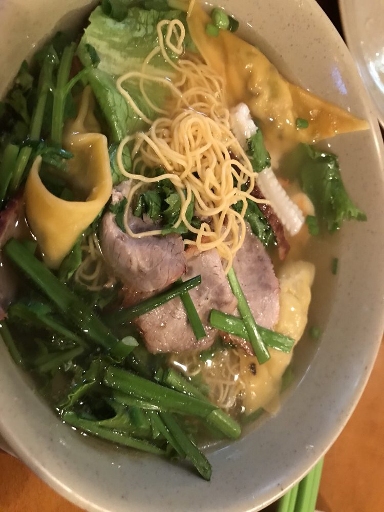 Bánh Xèo - Vietnmese Crispy W. Shrimp and Pork