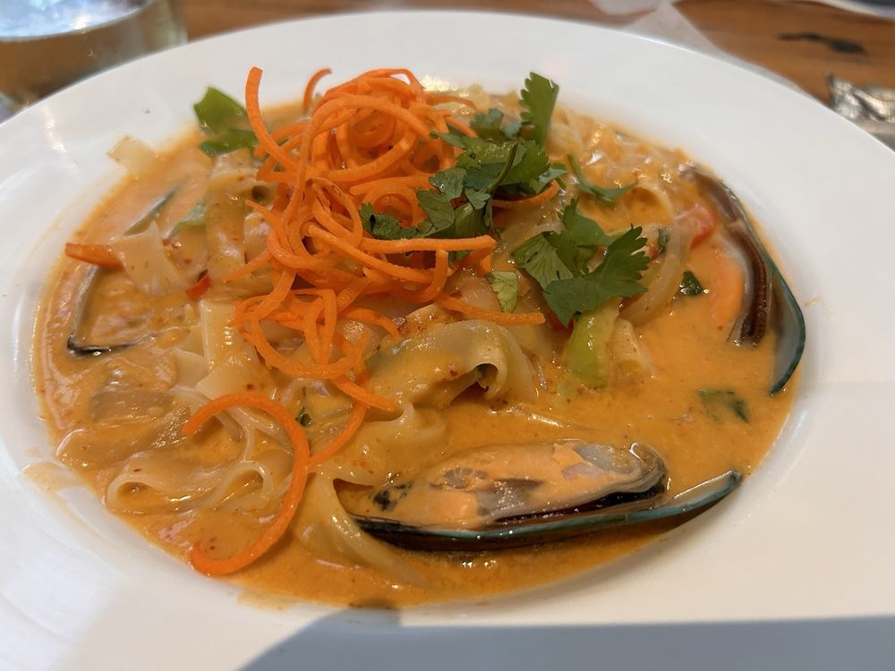 Red Curry Noodle