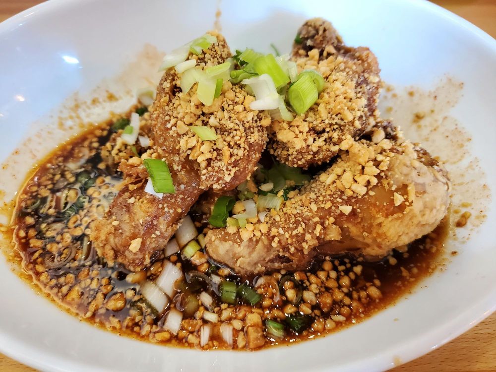 Pad Thai Chicken Wings