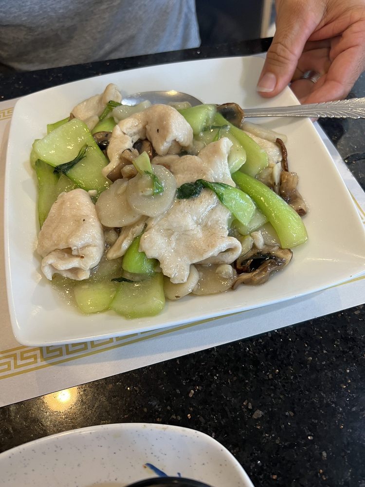Moo Goo Gai Pan