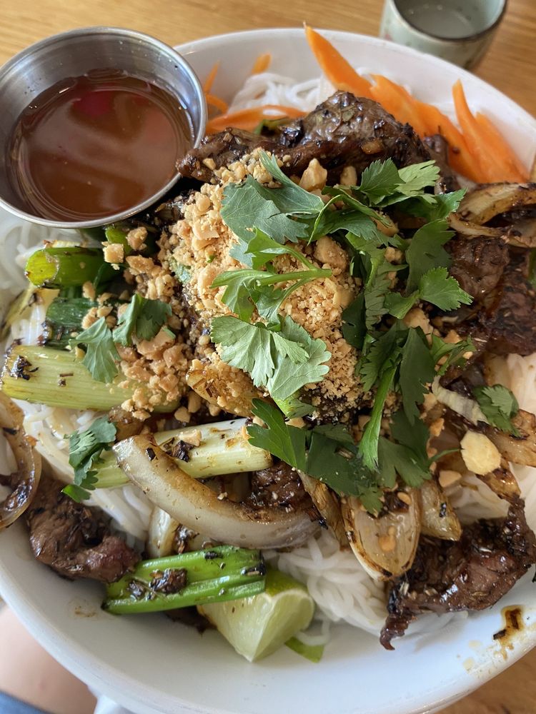 Spicy Lemongrass Steak