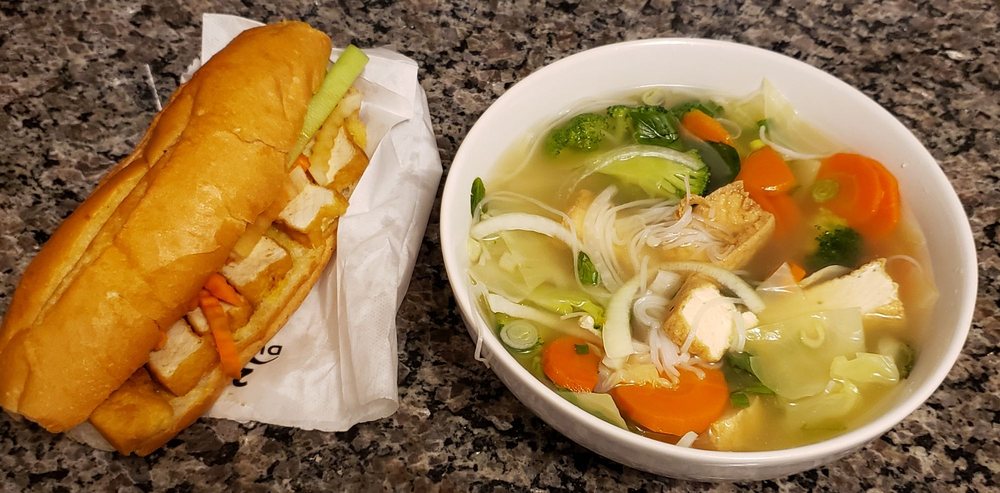 Banh Mi Bo Kho