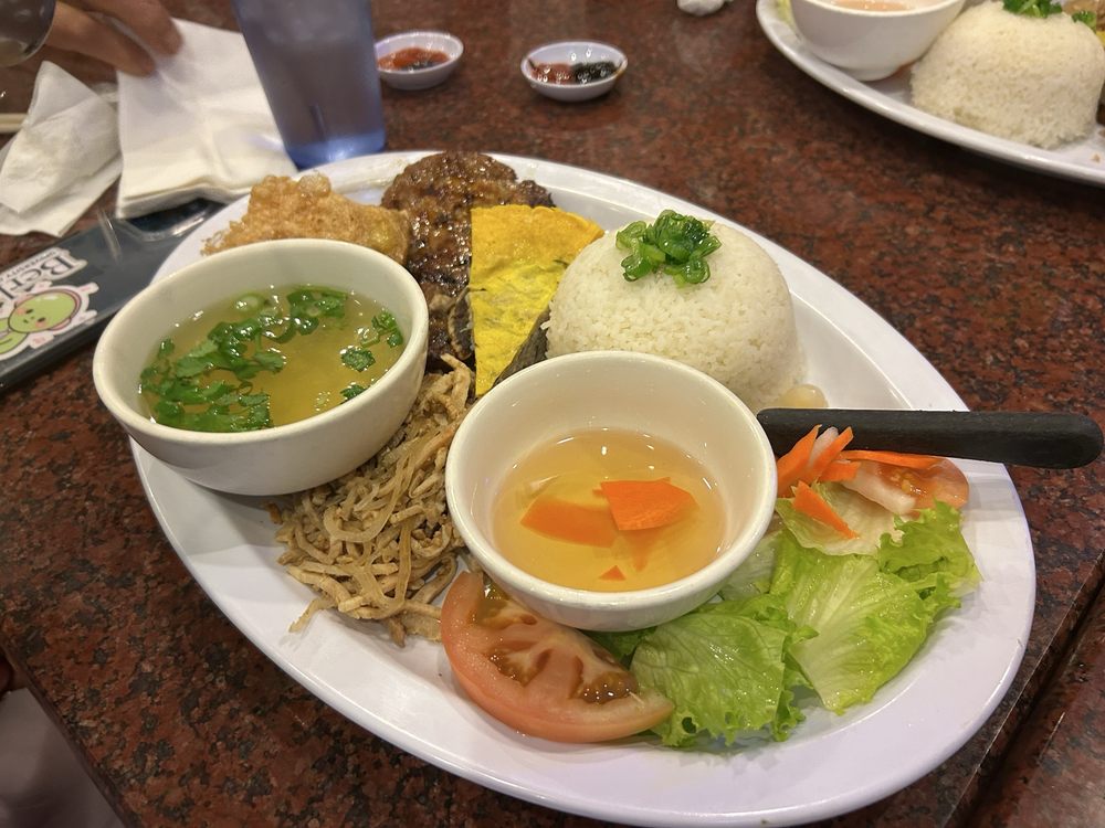 56b. Cơm Tấm Dặc Biệt