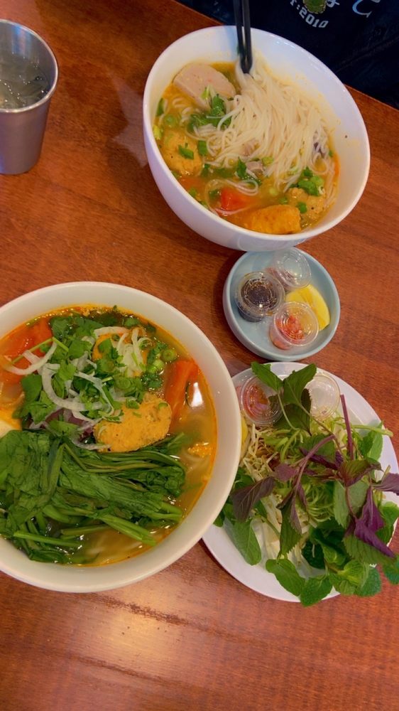 Canh Bun