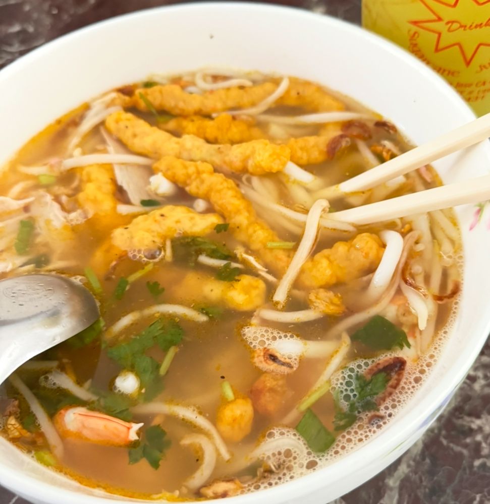 Banh Canh Suong Gio Heo