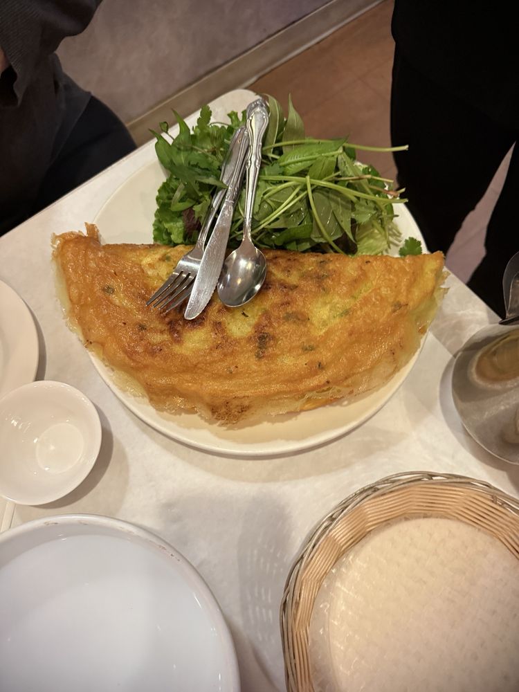 Baunh Xeoo Vietnamese Crepe
