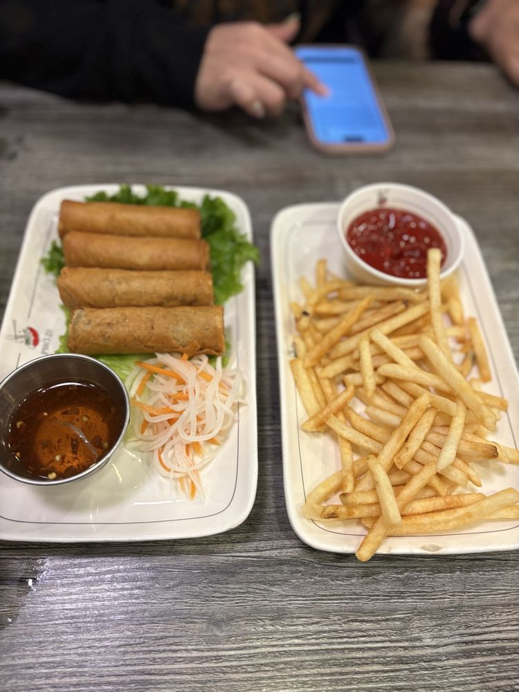 Chả Giò | Vietnamese Egg Rolls