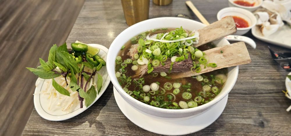 Pho Suon Bo | Short Rib Pho