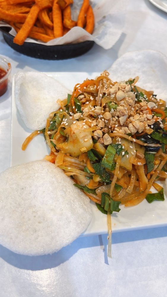 Vietnamese Conch Salad