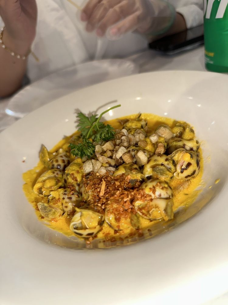 Salted Egg Yolk Snails