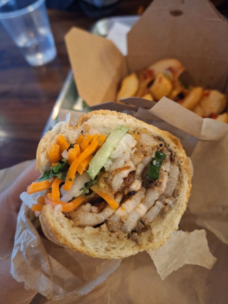 Porchetta Banh Mi