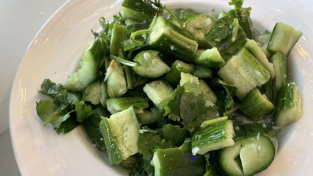 Refreshing Cucumber Salad 玉溪拍黄瓜