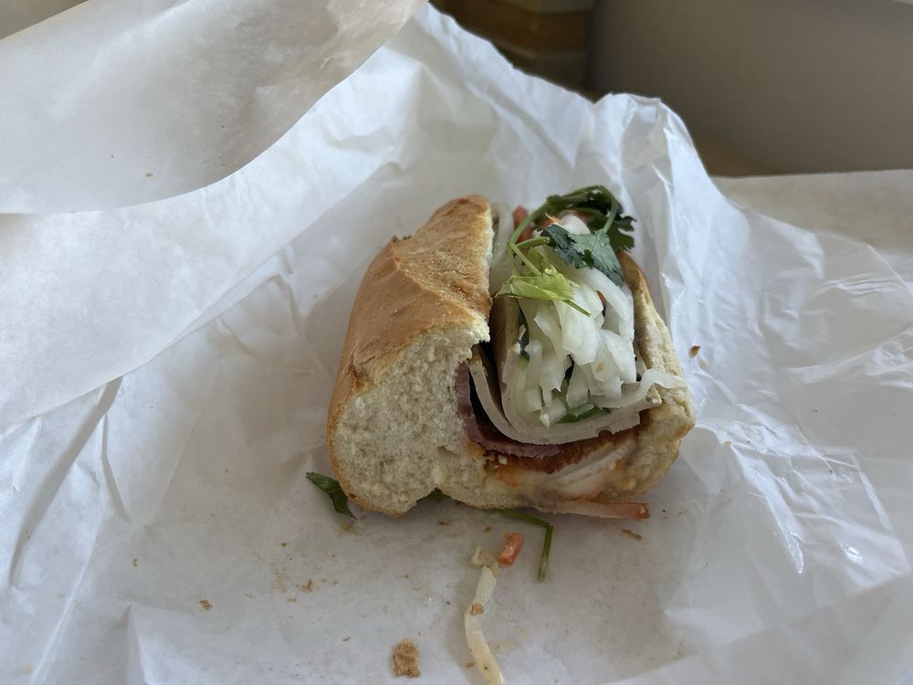 Classic Dac Biet Banh Mo