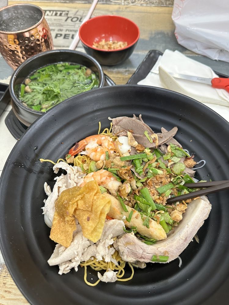 Hu Tieu Nam Vang Kho Nuoc Dac Biet