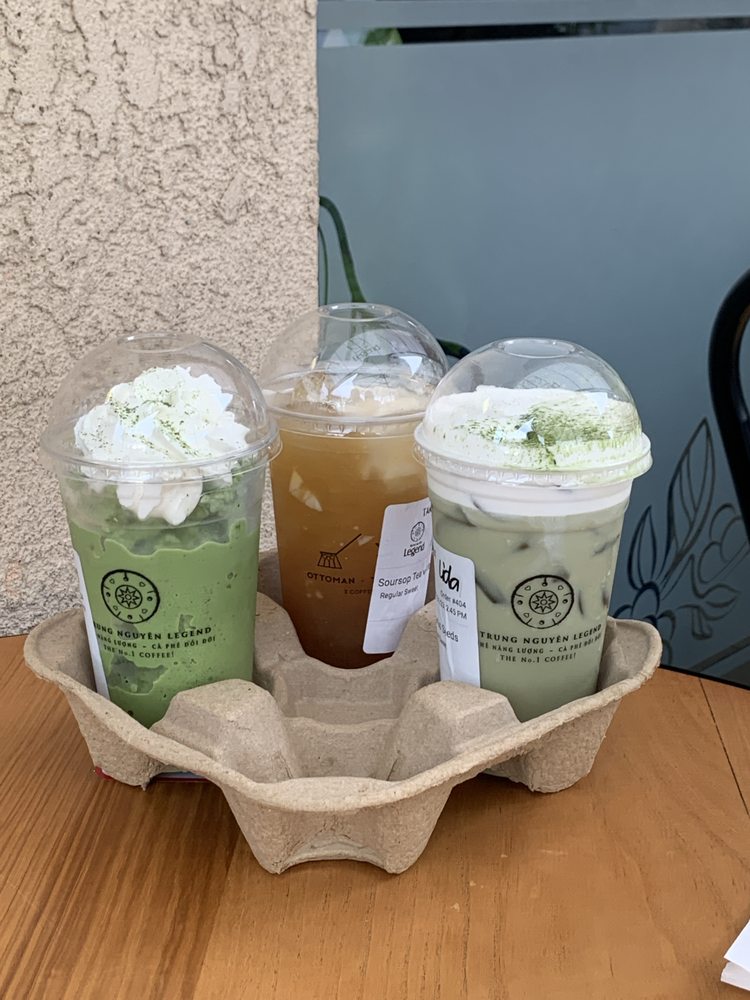 Pandan Milk Tea W/lotus Seeds