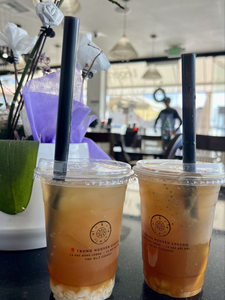 Peach Orange Lemongrass Tea W/chia Seeds