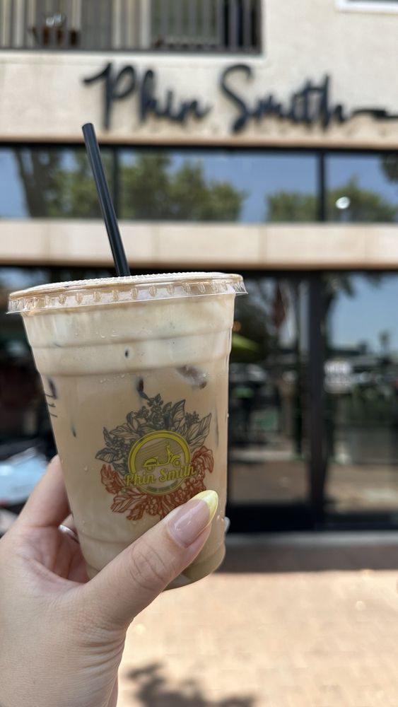 Cafe Sua Da Phin Style