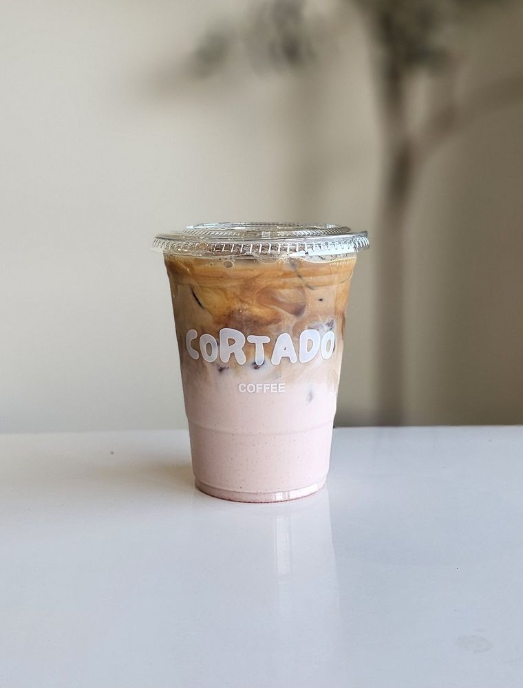 Iced Strawberry Latte