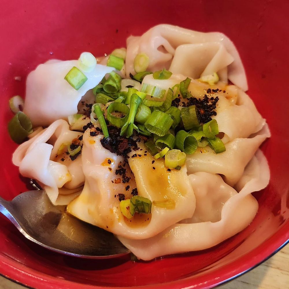 Hot Oil Wonton