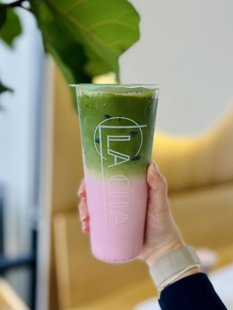 Strawberry Matcha Milk Tea