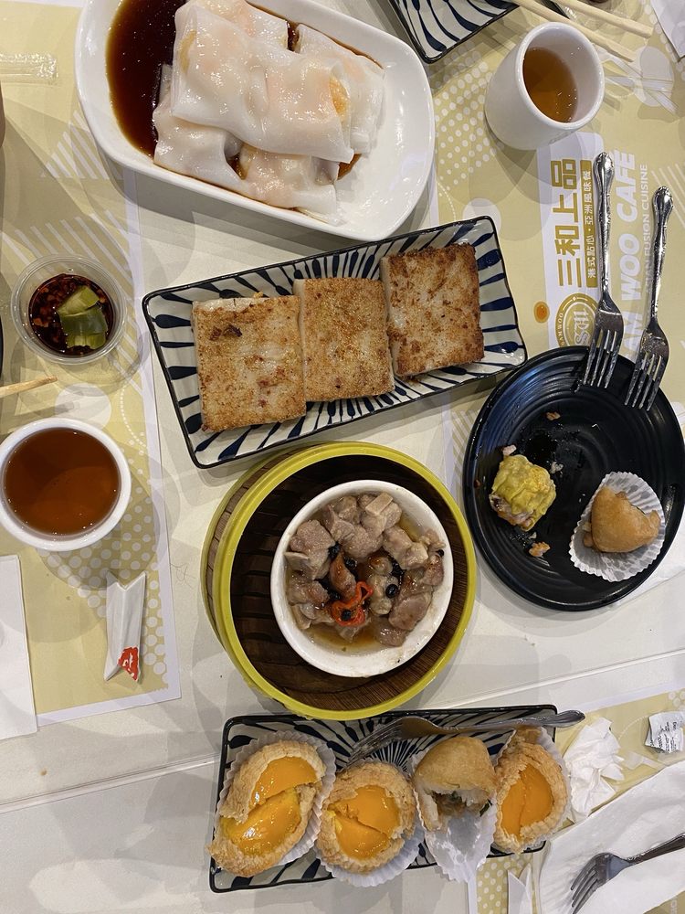 Beef Rice Noodle Rolls