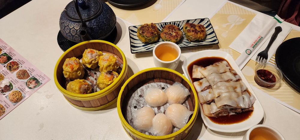 Pan Fried Chives Dumpling