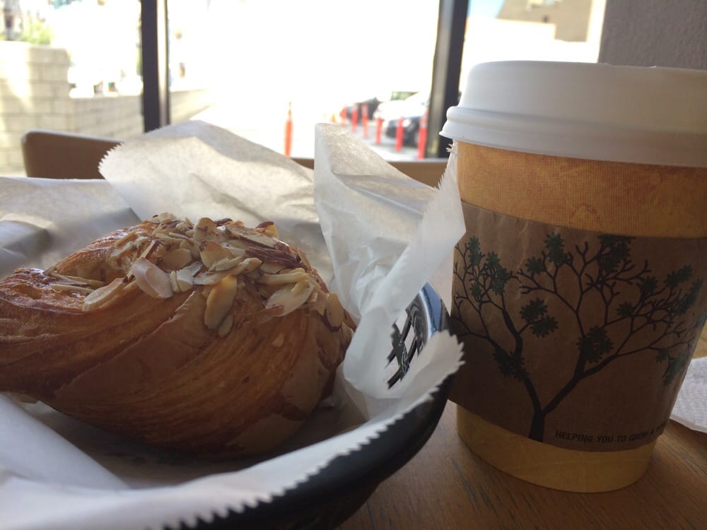 Iced Caramel Macchiato